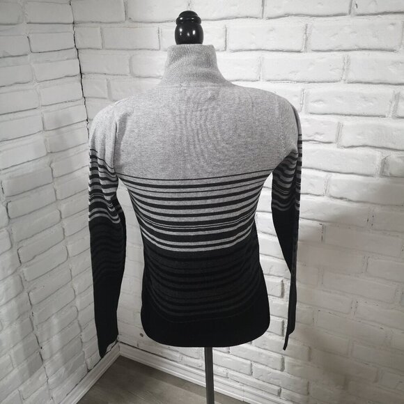 NWOT Denver Hayes Soft Ladies Size Small Full Zip Grey & Black Sweater - Picture 2 of 10